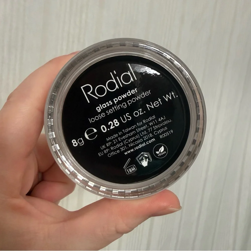 NIB🪩 Rodial Glass Powder Loose Blurring Powder